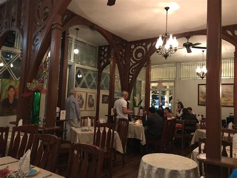 Claude's Le Cafe de Ville, Davao City .